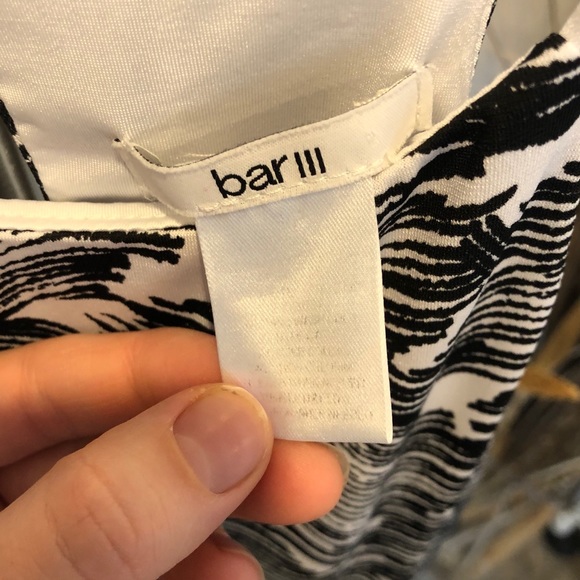 Classic Aline black and white dress - Picture 2 of 3